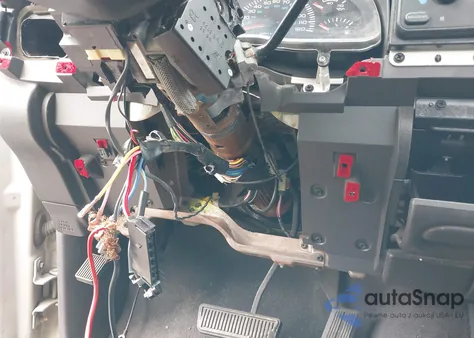 2000 Dodge Ram 1500 St z USA, uszkodzony, nr VIN 1B7HC16Y2YS531682